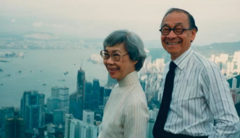 你什么都没有，，，，，，，，却还为我的梦加油